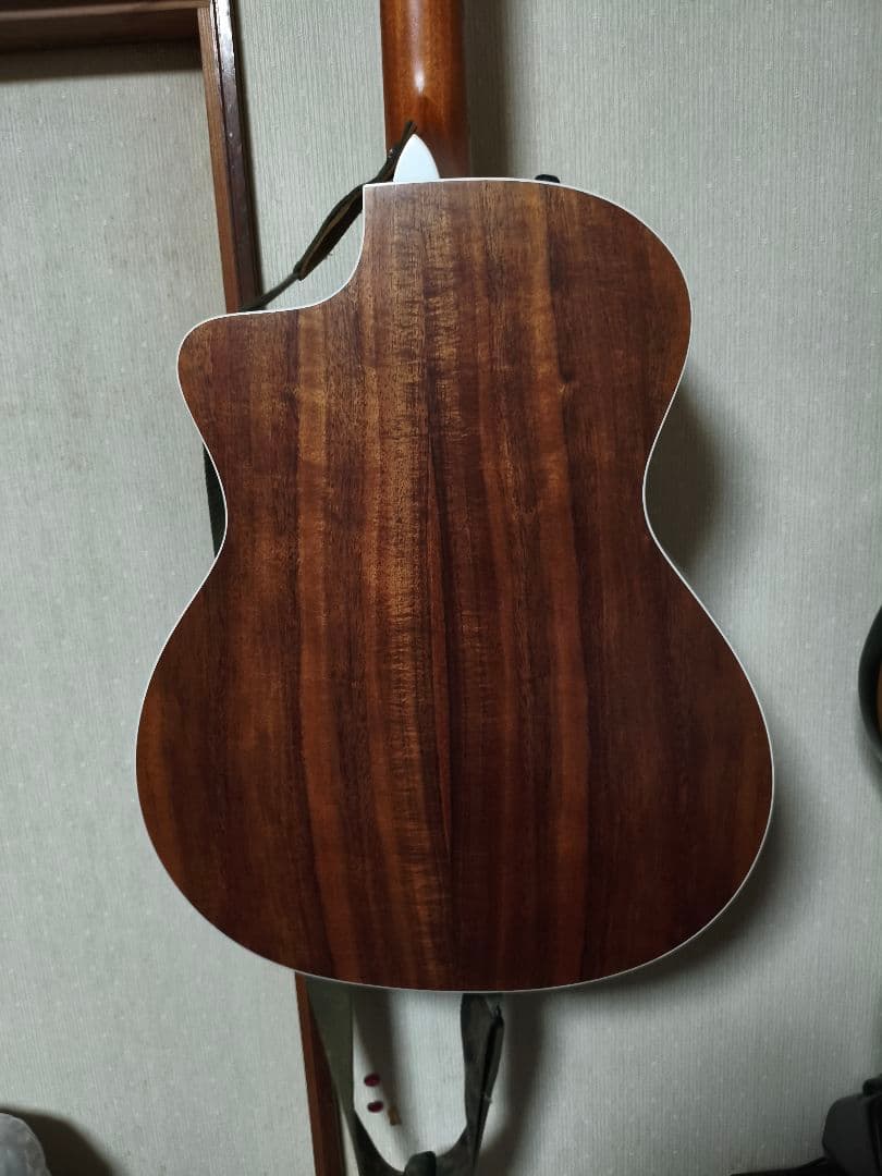 Taylor 214ce-Koa エレアコ