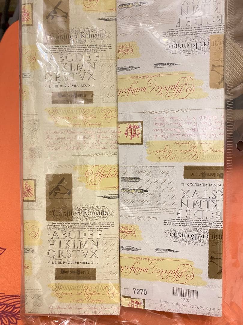 イタリア　羽根ペン