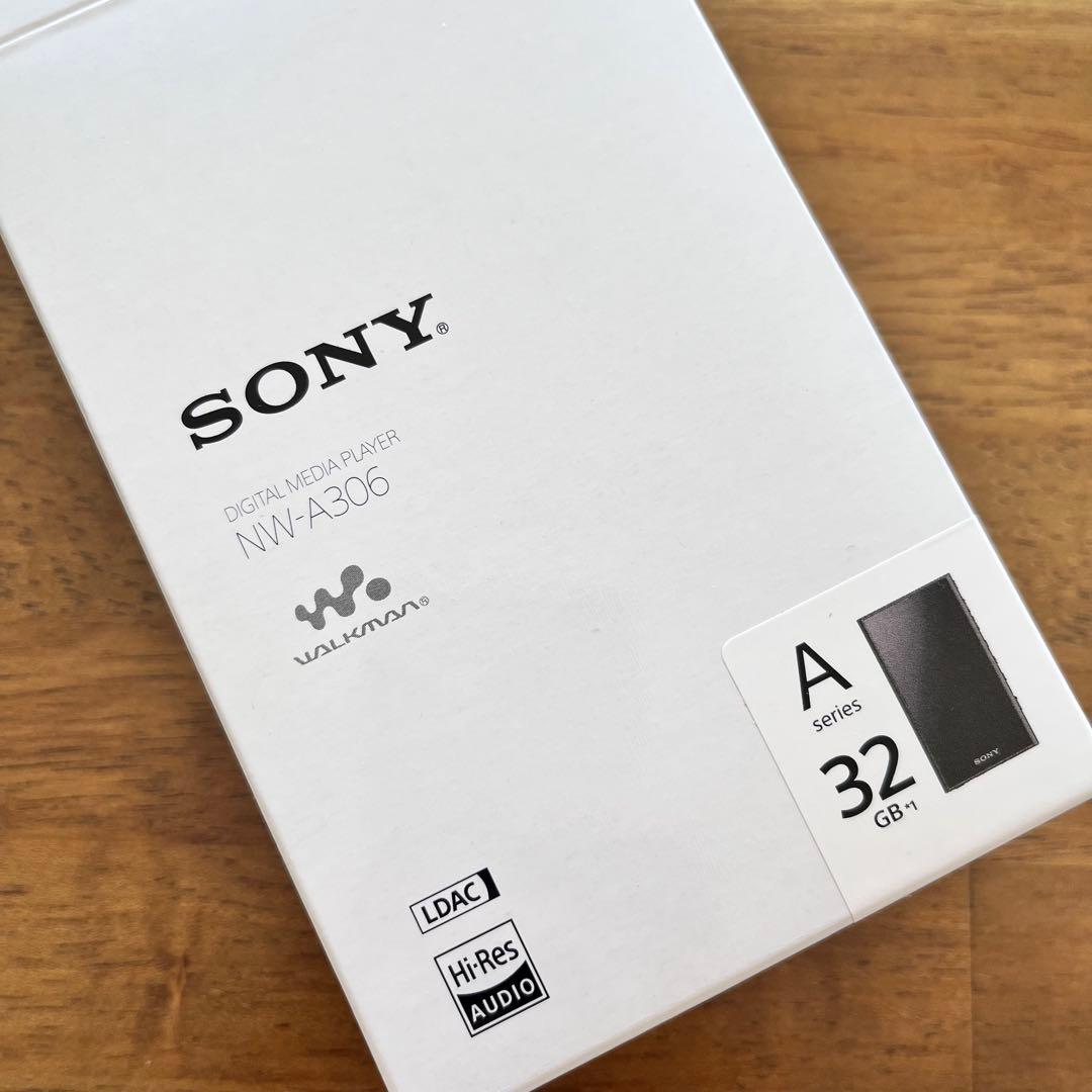 SONYウォークマン　NW-A306 と別売りシリコンケース