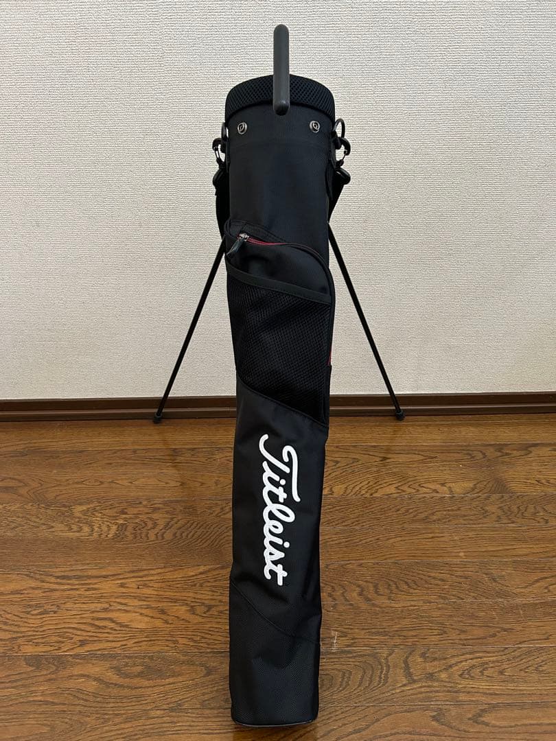【美品】タイトリスト セルフスタンドバッグ (BK)