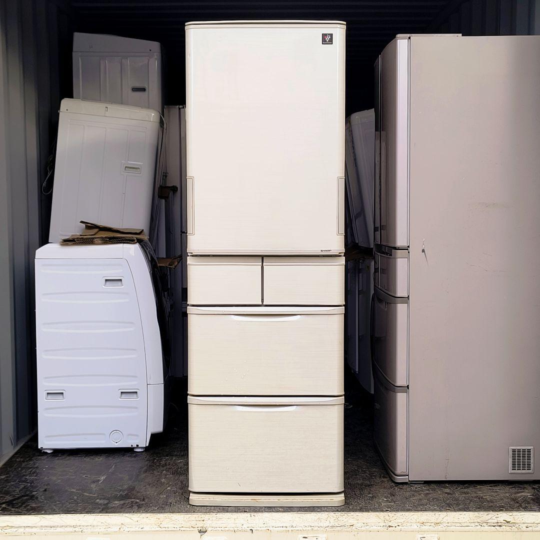 運搬取付無料！シャンパンゴールドのスリムなボディ！純正SHARP冷蔵庫　完動品！