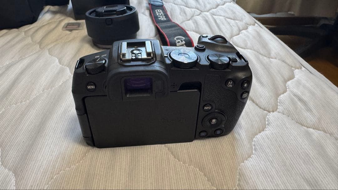 デジタルカメラ Canon EOS RP + Rf 50mm f1.8 STM