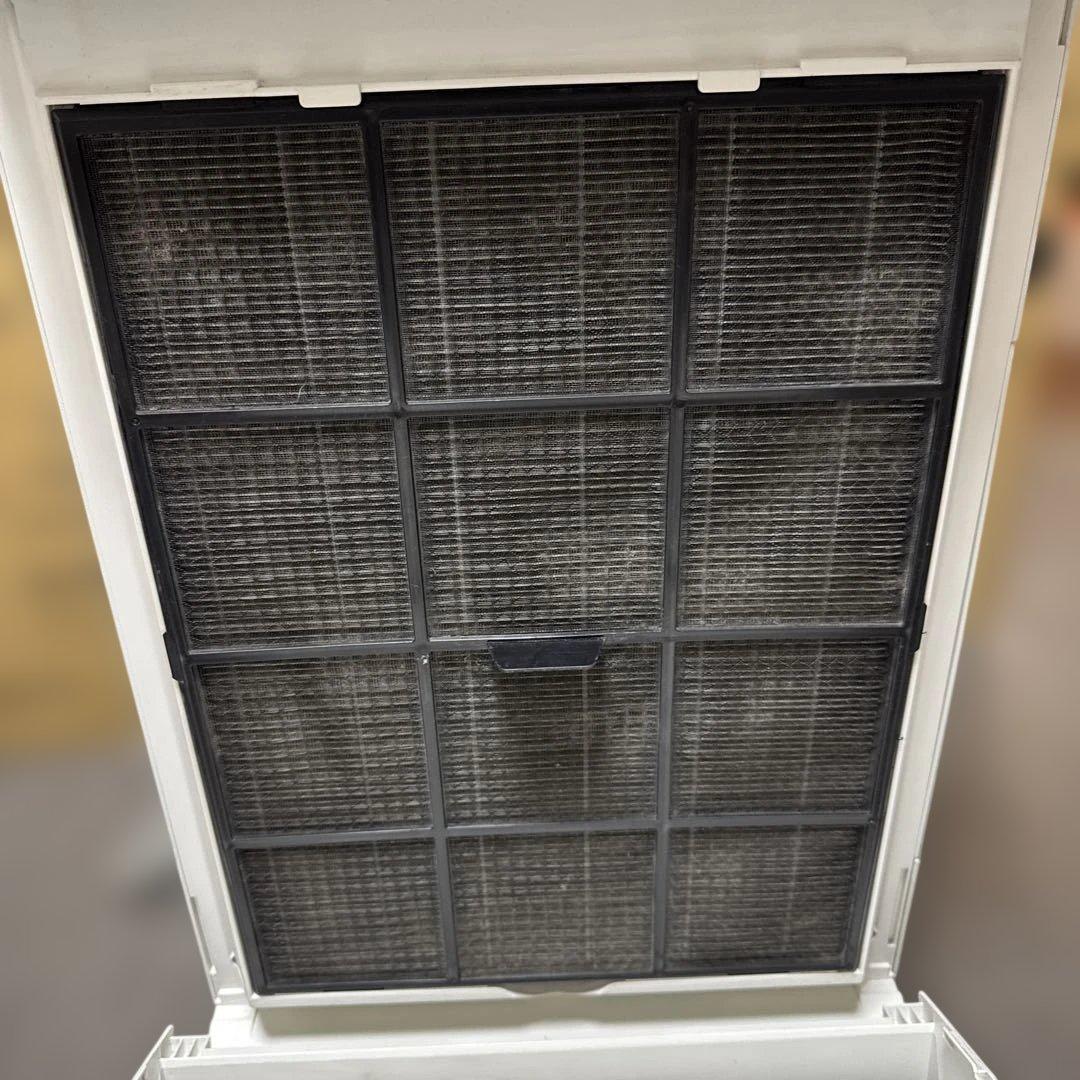 【美品】 Panasonic F-VC70XT 空気清浄機