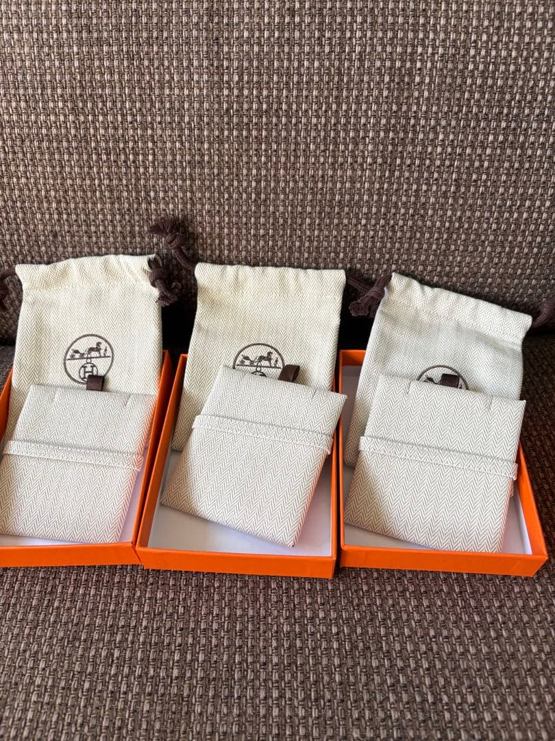 正規品　美品エルメス　時計　ネックレス　ピアスなど　入れ　空箱　巾着袋　9セット