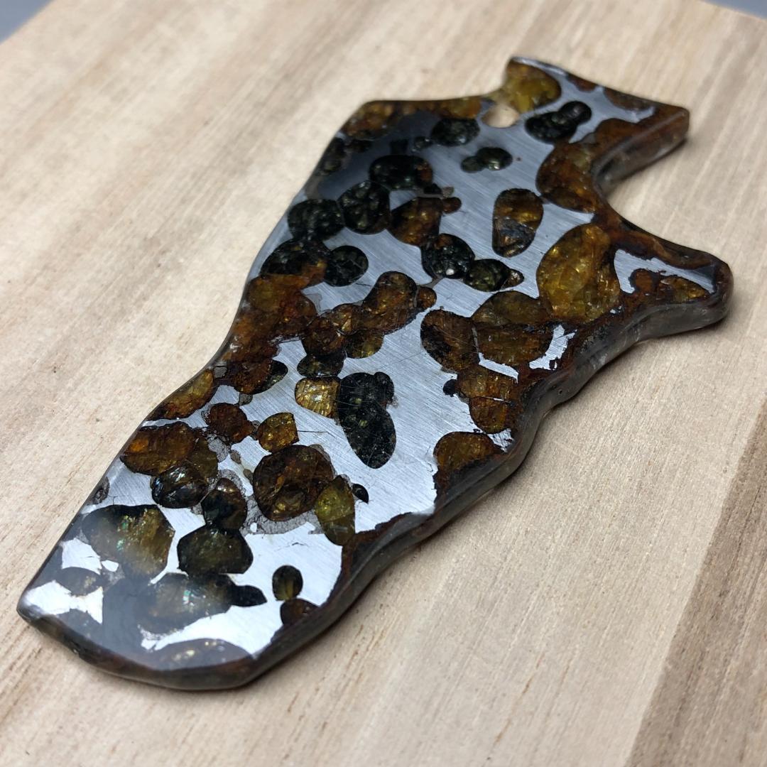 ひ*ち様 パラサイト隕石 隕石　石鉄隕石　セリコ隕石 美品　重さ約17ｇ　共箱