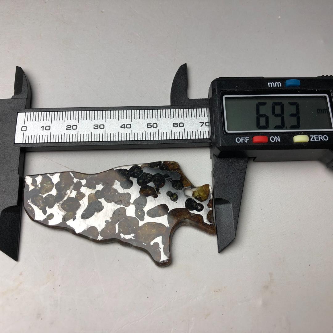 ひ*ち様 パラサイト隕石 隕石　石鉄隕石　セリコ隕石 美品　重さ約17ｇ　共箱