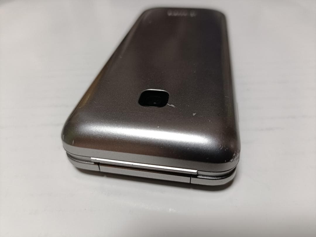 ☆ SoftBank DIGNOケータイ A202KC シルバー