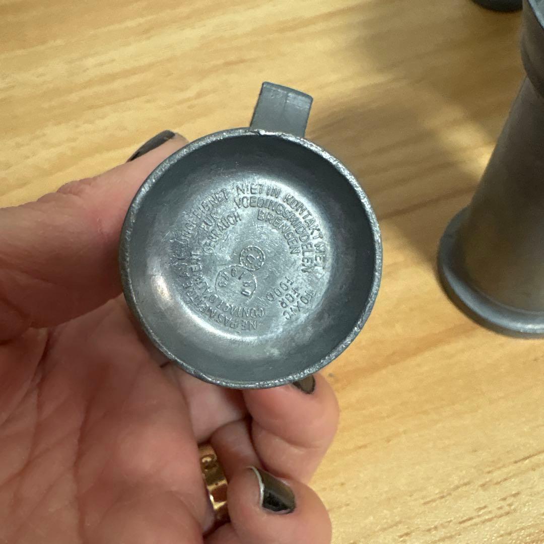 フランス　ピューター製　計量カップ