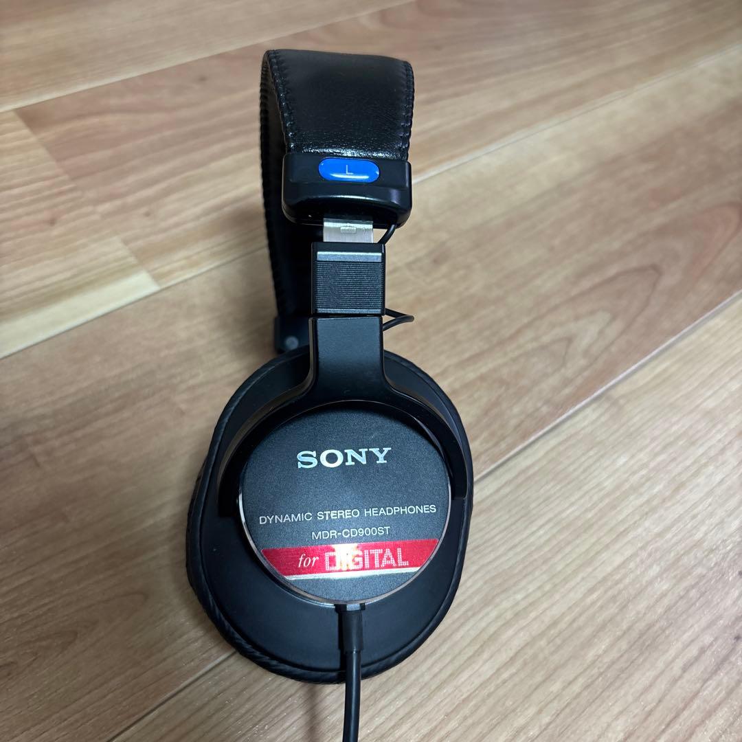ソニー MDR-CD900ST