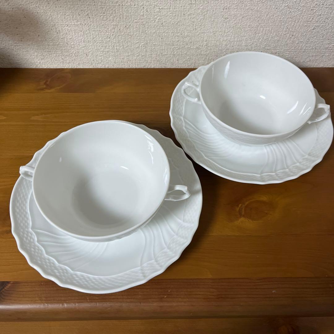 未使用品　リチャードジノリ　ベッキオホワイト　スープカップ×ソーサー　2セット