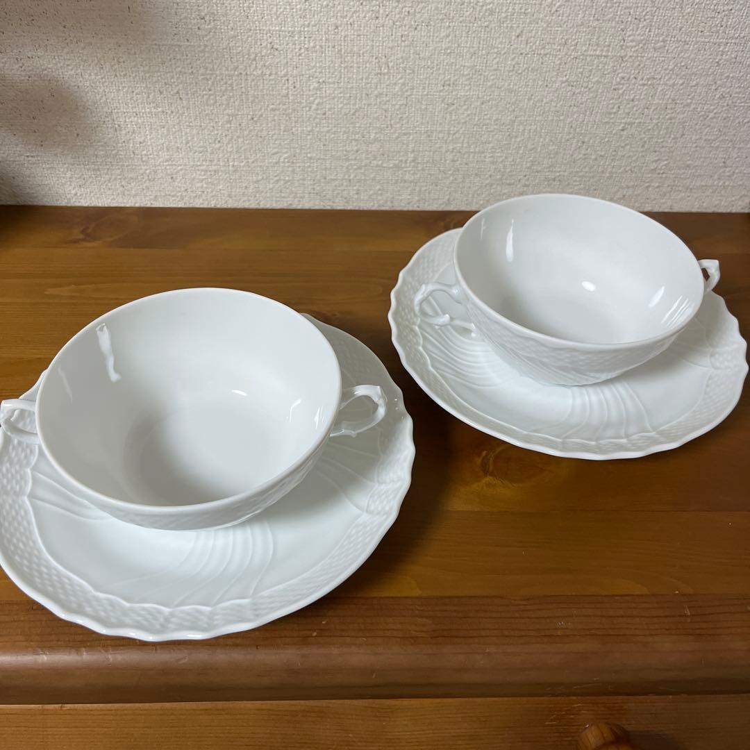 未使用品　リチャードジノリ　ベッキオホワイト　スープカップ×ソーサー　2セット