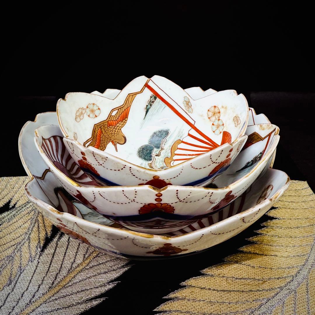 有田焼　古伊万里　松鶴山水絵花形　手描き　皿　3客　セット　江戸中期