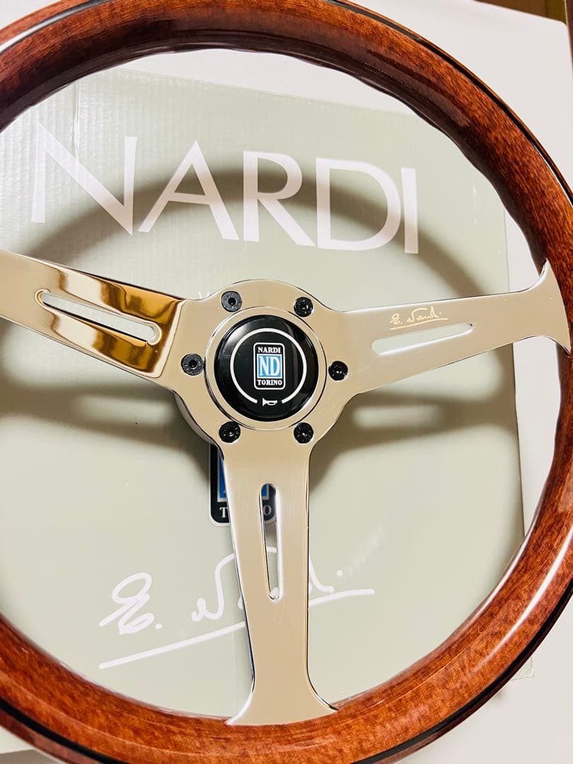 【大特価セール】ナルディ（NARDI）クラシックウッドステアリング　14インチ③