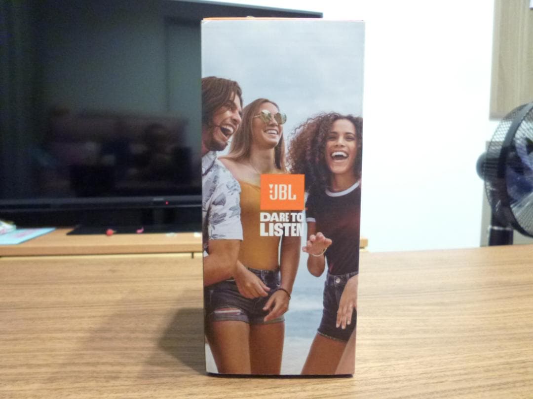 最新【新品同様】JBL FLIP 7 Bluetoothスピーカー