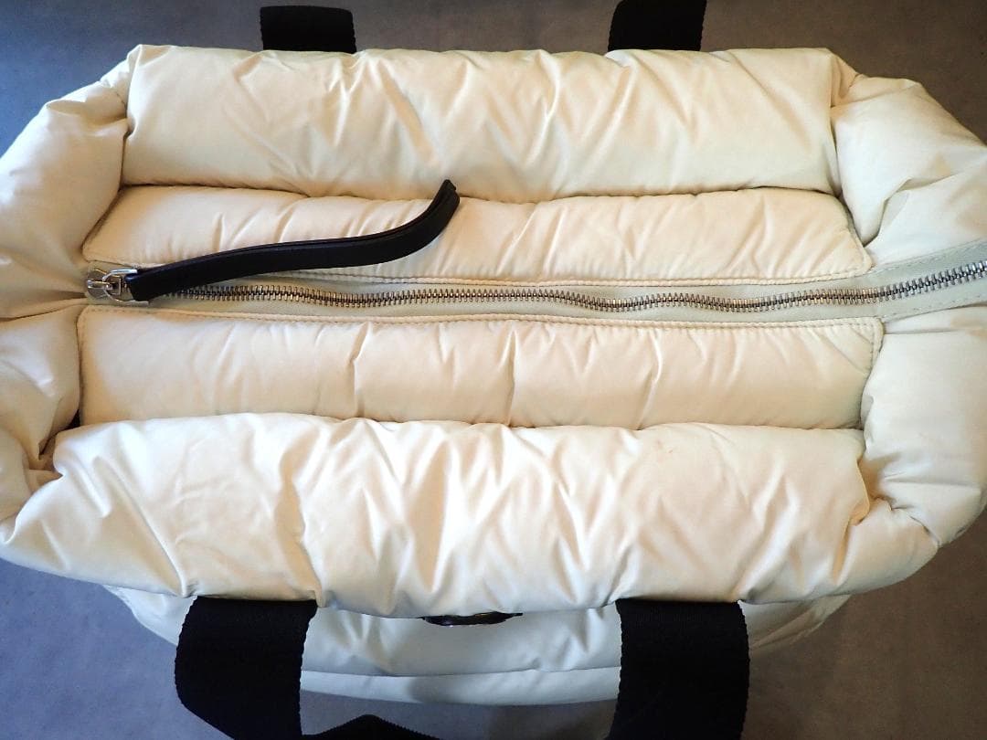 MONCLER モンクレール カラドック ダウントートバック