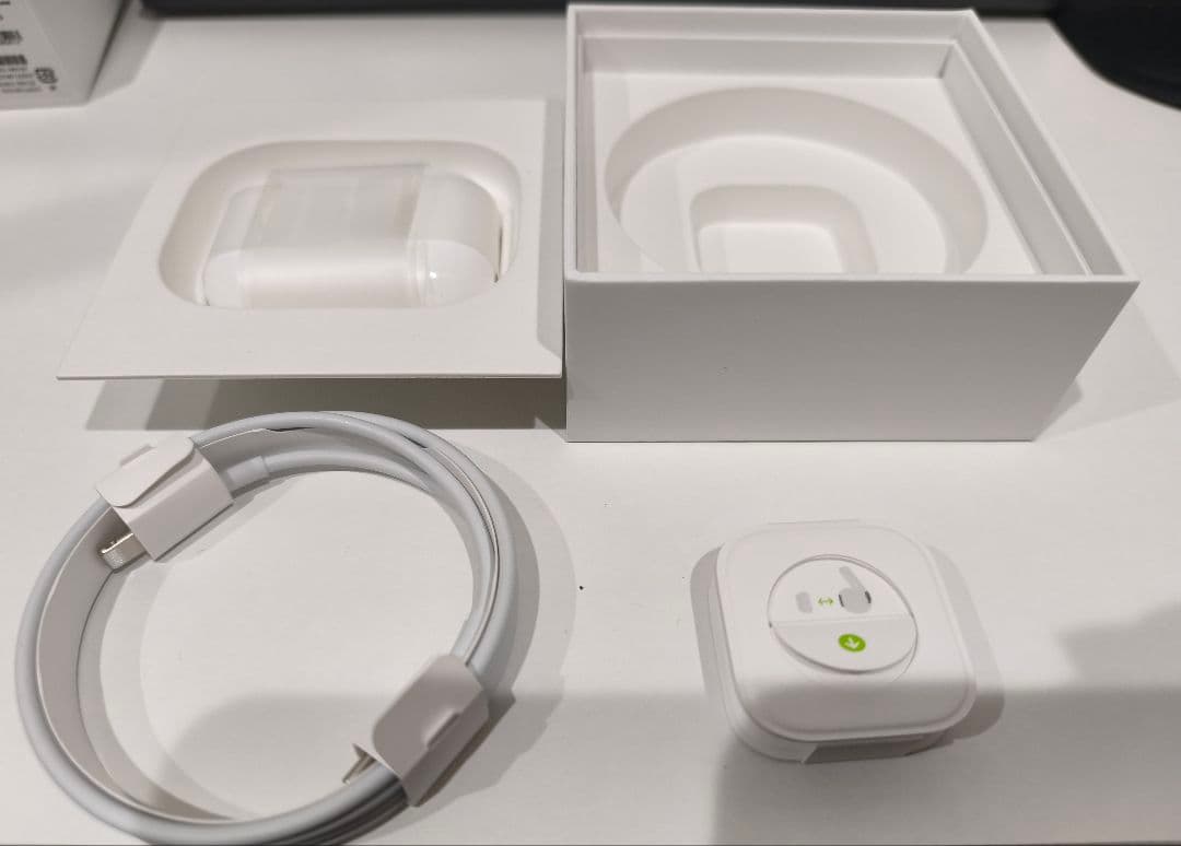 AirPods Pro1 本体 充電ケース付き ホワイト