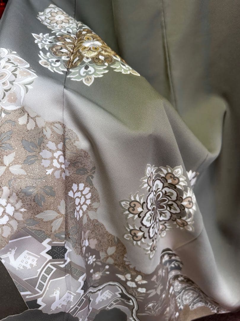 ゲリラセール！極逸品 正絹 縫い紋（刺繍紋）付き