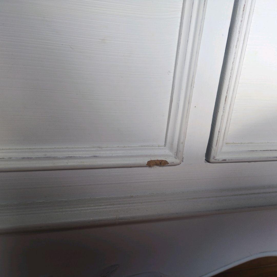 【送料込み】カントリーコーナー 仏製風フレンチ白キャビネット