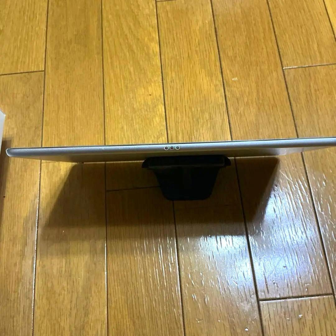 iPad Pro 9.7インチ　第1世代　128GB　Wi-Fiモデル　充電器付