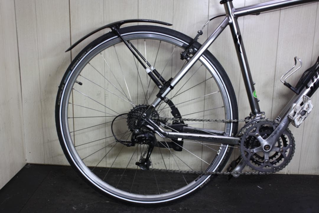 スペシャライズドCROSSRIDER XC SPORT700C 24速530mm