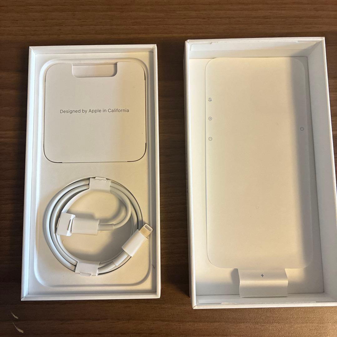 【付属品新品】Apple iPhone 14 128gb SIMフリー ブルー