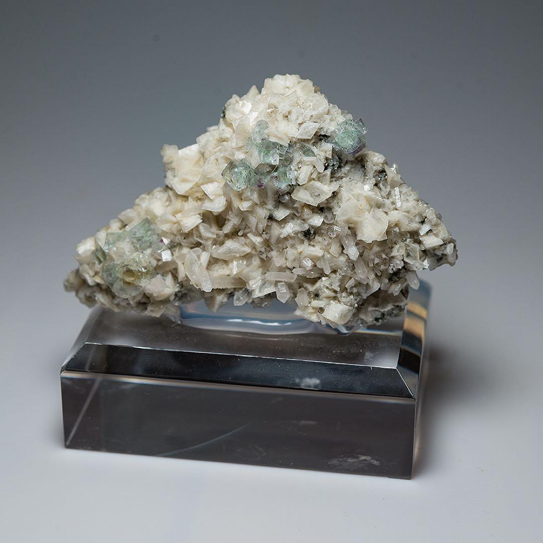 ドイツ フローライト 天然石 原石 鉱物標本 鉱石 蛍石 9863-1702