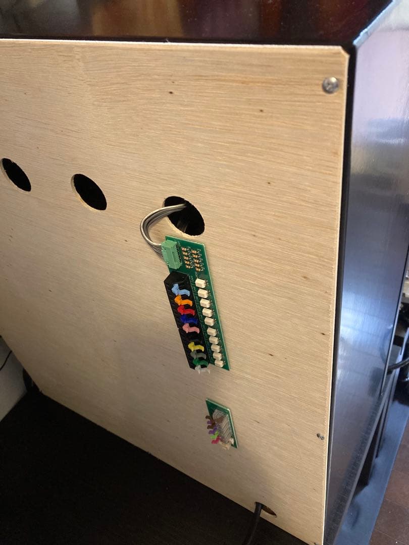 【マカロン】卓上パチンコ　炎炎ノ消防隊　送料込み　配送は安心のたのメル便