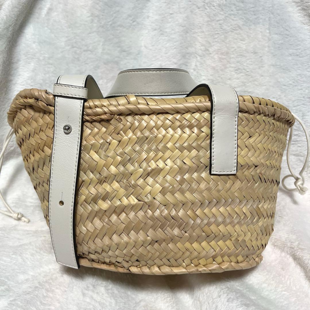 LOEWE バスケット型かごバッグ