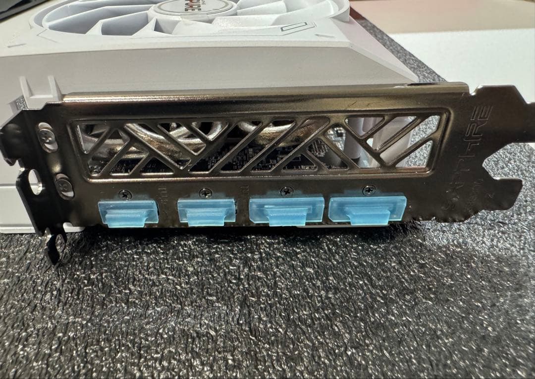 グラフィックボード・グラボ・ビデオカード SAPPHIRE PURE Radeon RX 7800 XT