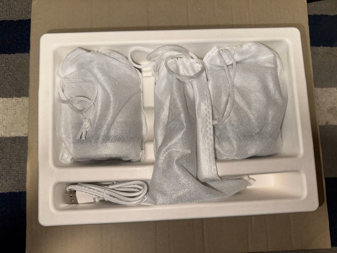 【新品未使用】MAGSPEAKERDUO ワイヤレススピーカー 9YYA30RH