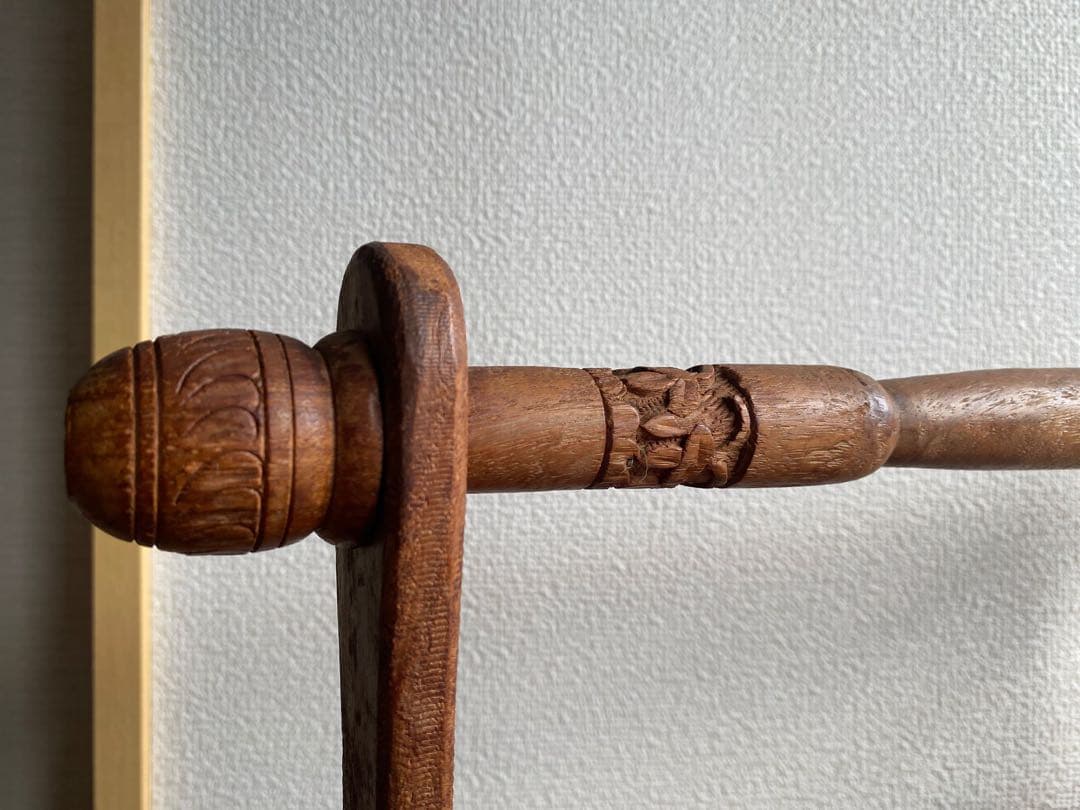 インド　アンティーク　木彫り　マガジンラック　天然木