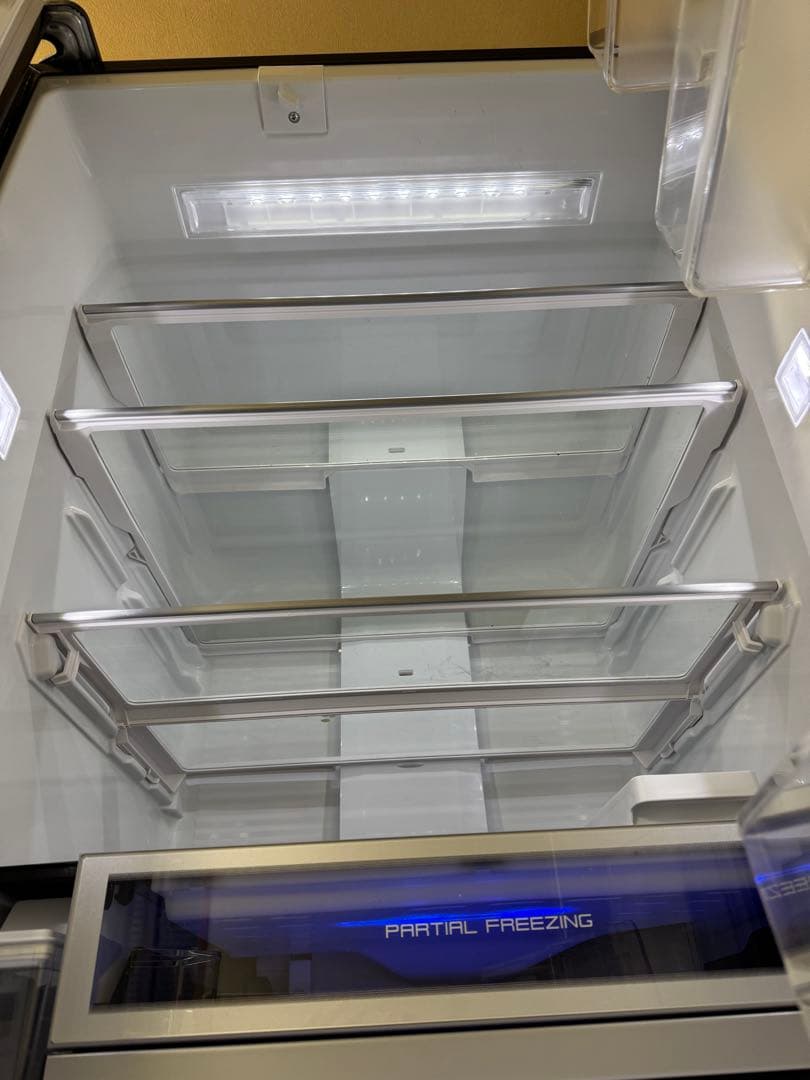 1月22日頃発送、パナソニック (NR-F608WPX) 22年 大型 冷蔵庫