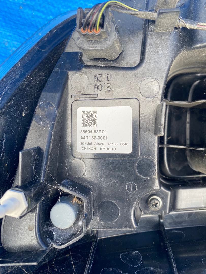 5AA-MH95S ワガンRテールライト 35603-63R01 クリア/レッド