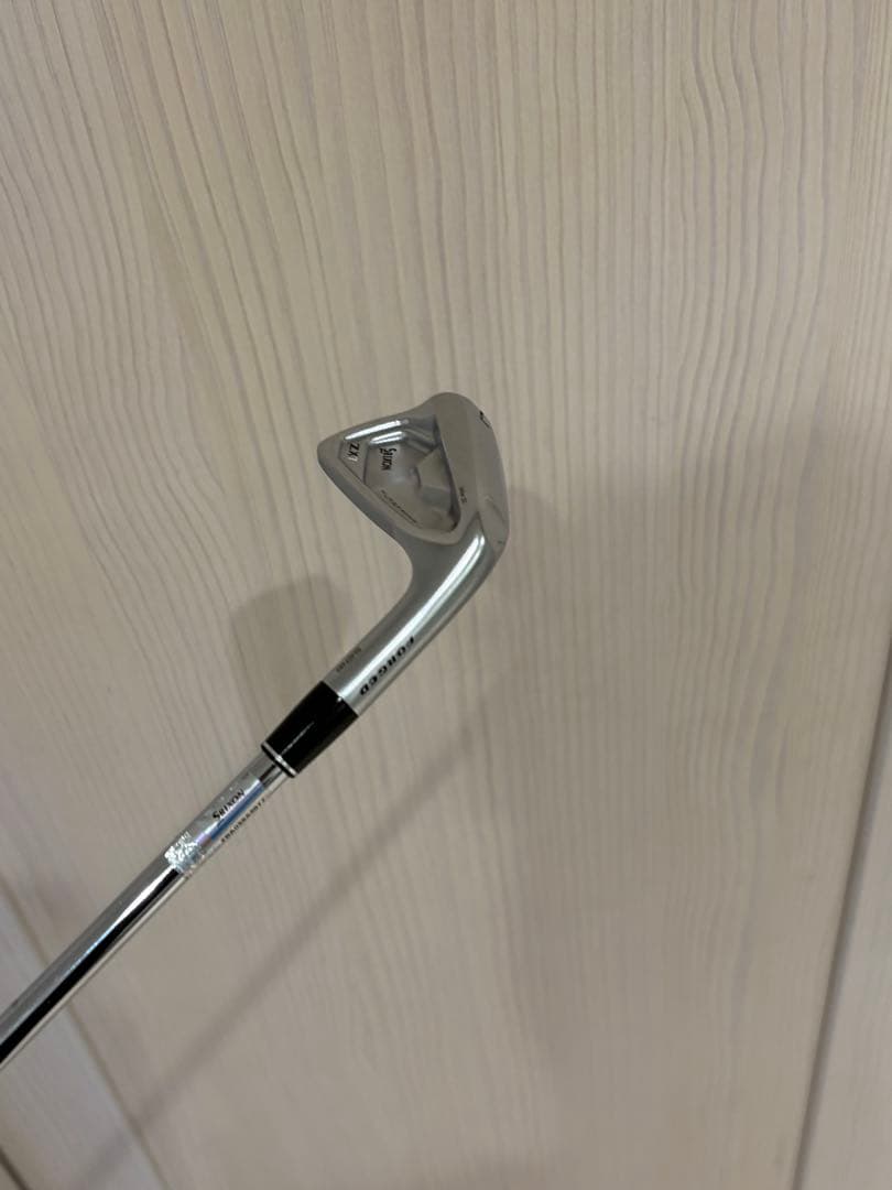 Srixon ZX7 mk2 7番　アイアン　単品　DG DST S