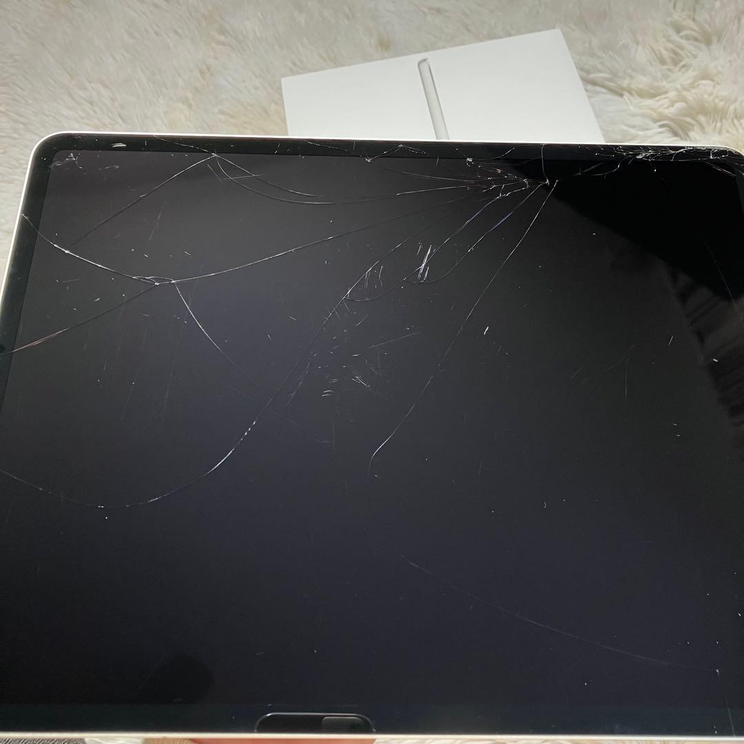 【早い者勝ち】iPad Pro 12.9第6世代 128GB 【すぐ発送】