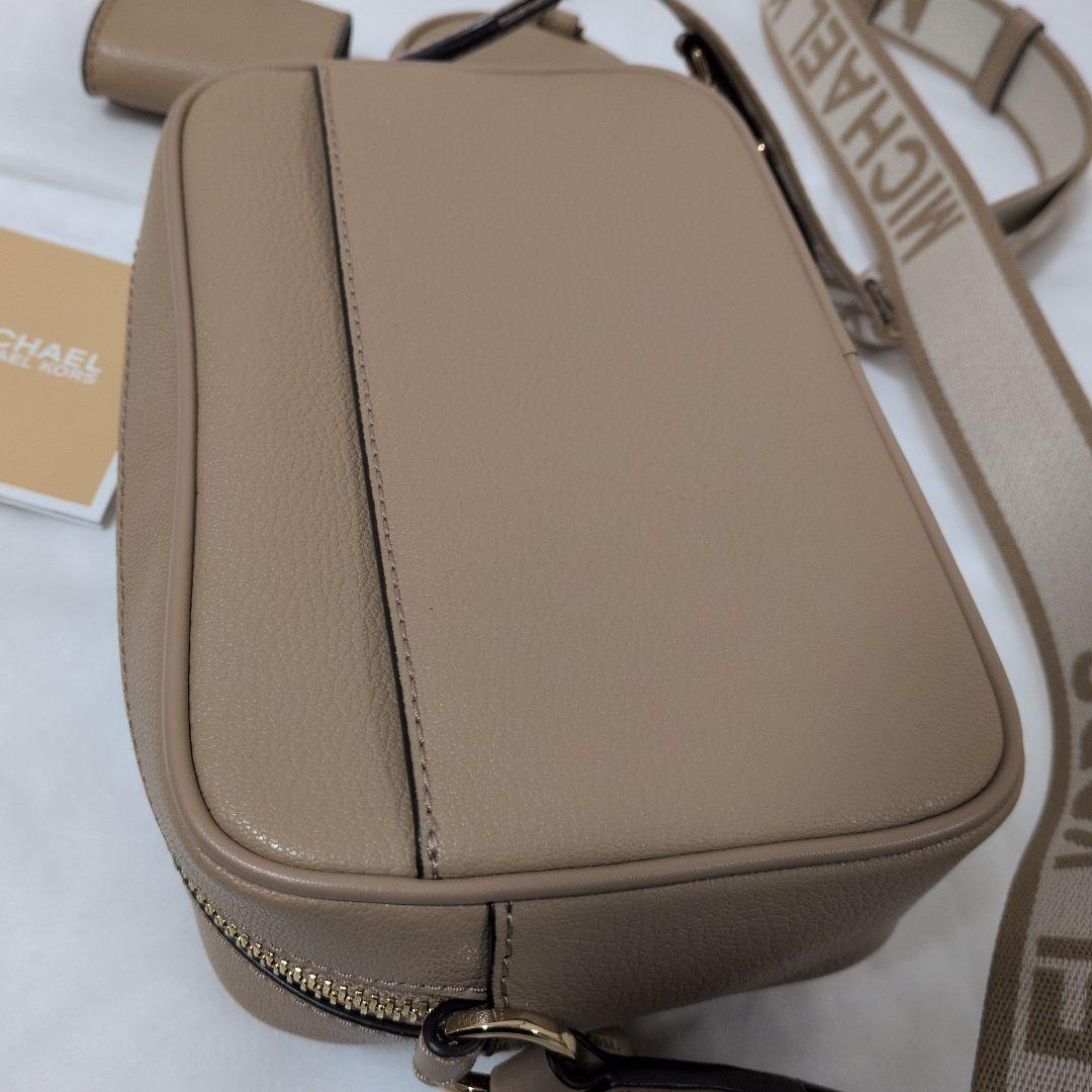 マイケルコース ショルダーバッグ