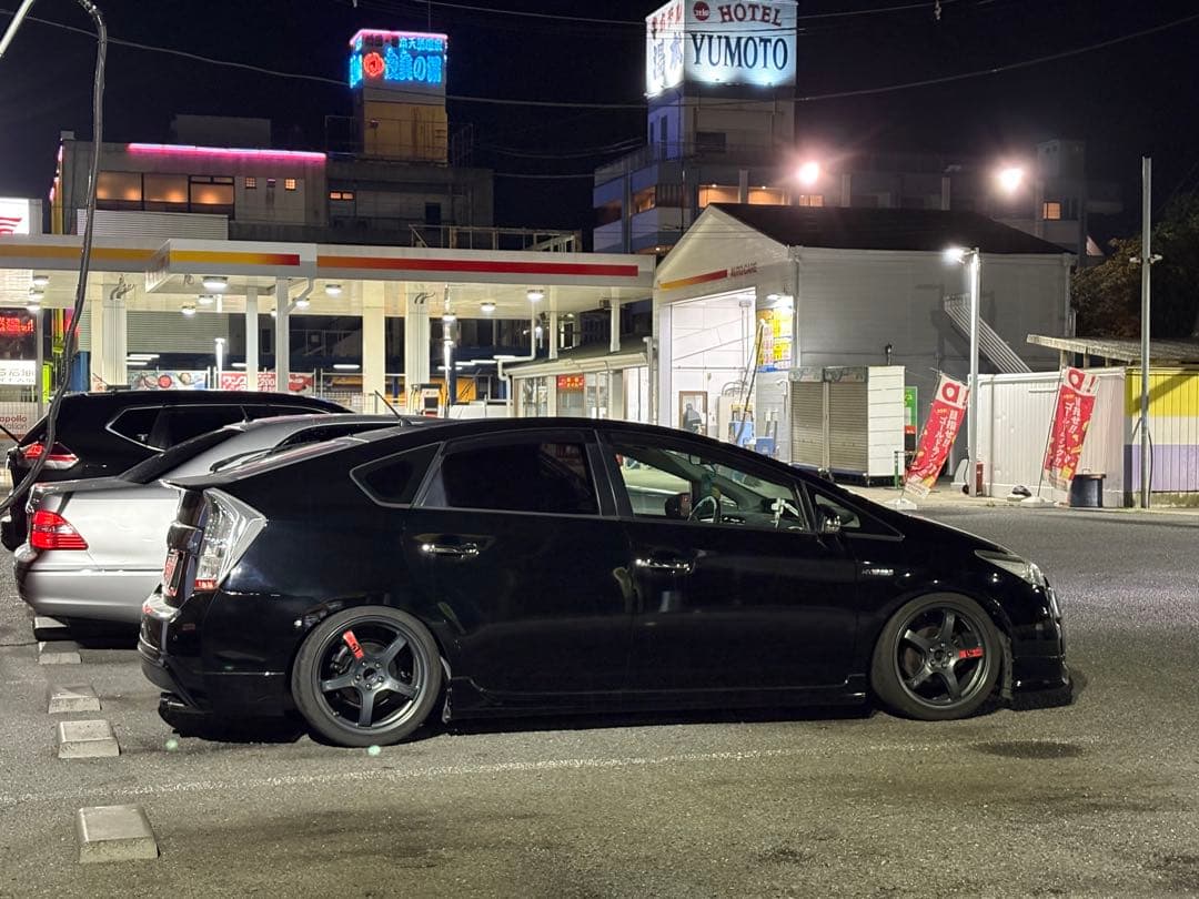 zvw30 30プリウス　条件変更品！！