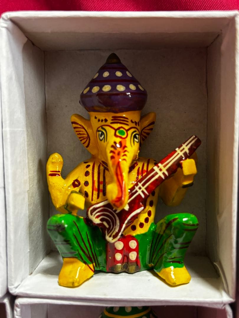 インド製 神様17体セット 開運 祈りの置物 スピリチュアル 守護神 ケース付き