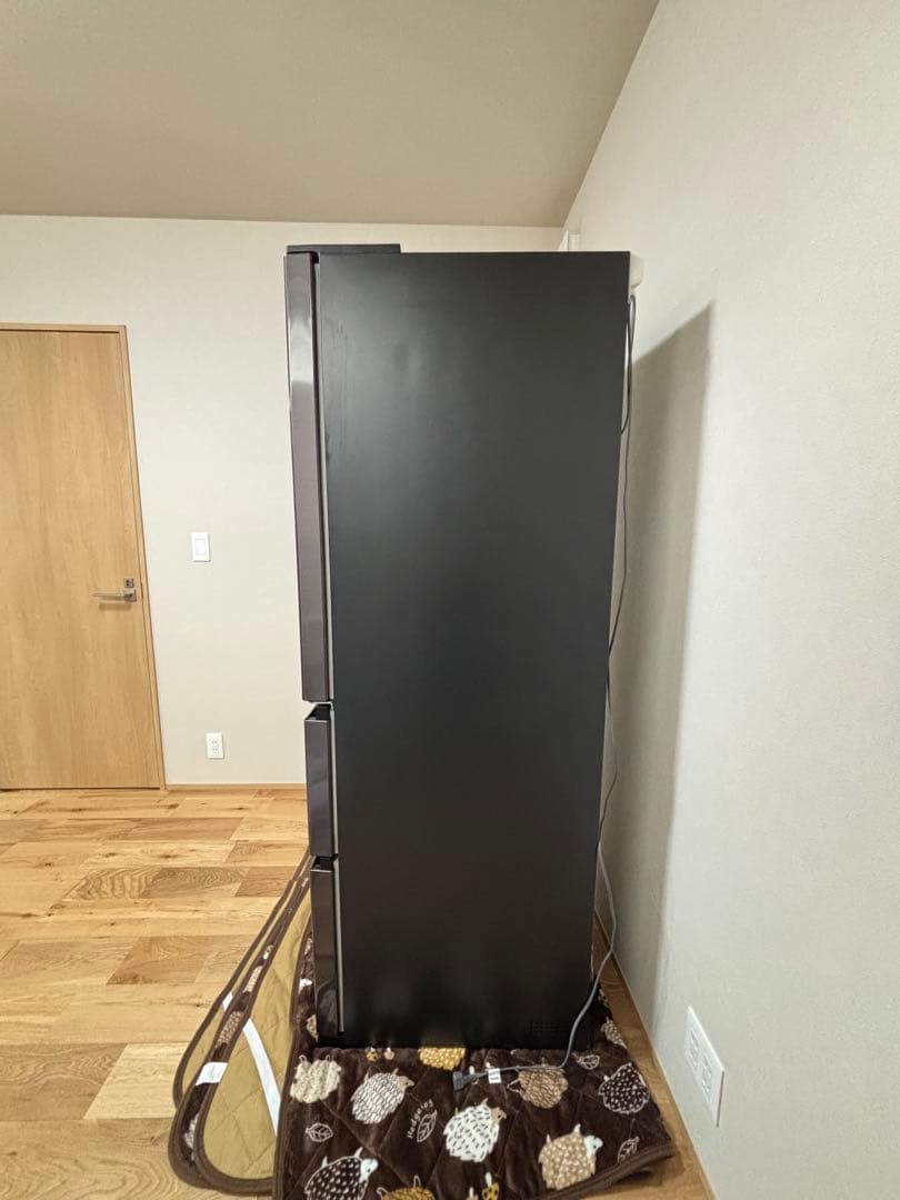 HITACHI R-V32NV 冷蔵庫 315L 黒