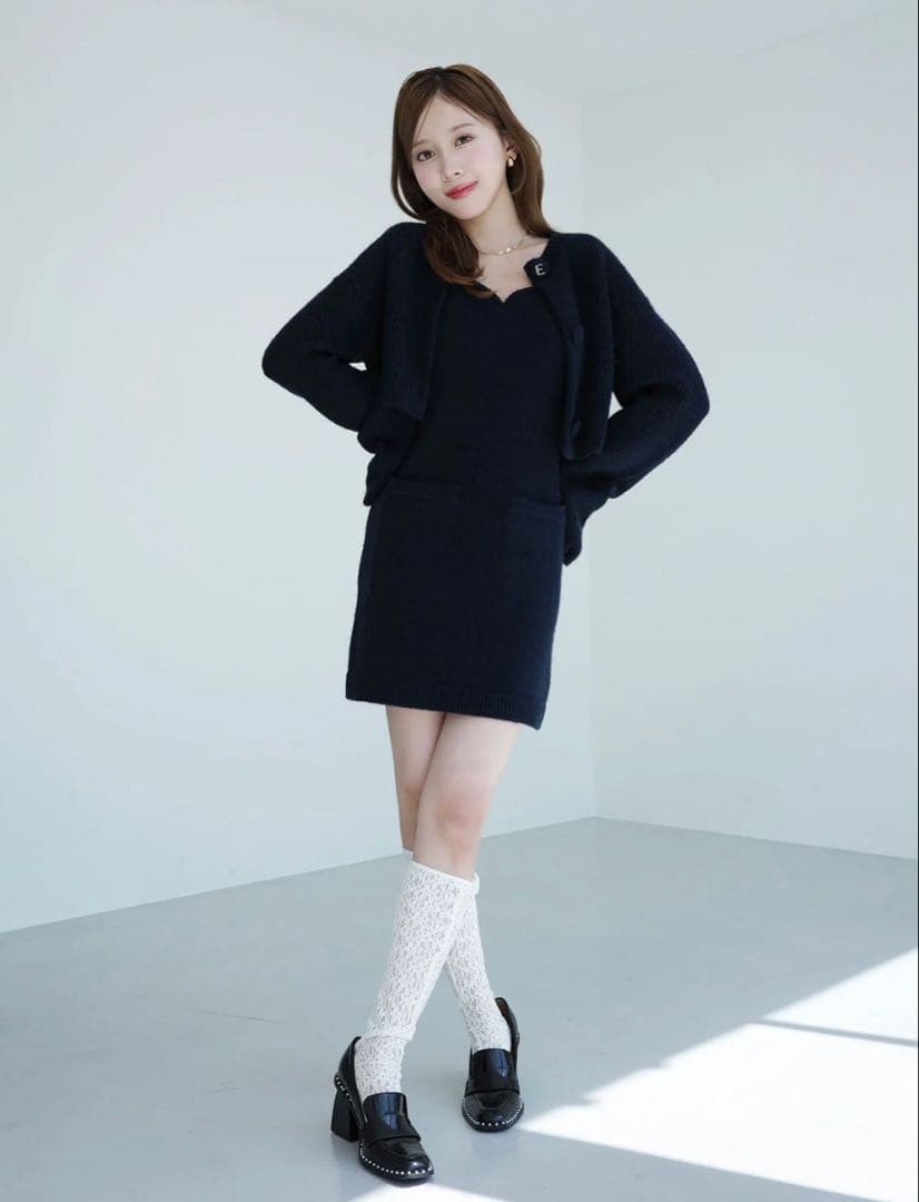 【25AW】 ロゴボタンニットセットワンピース