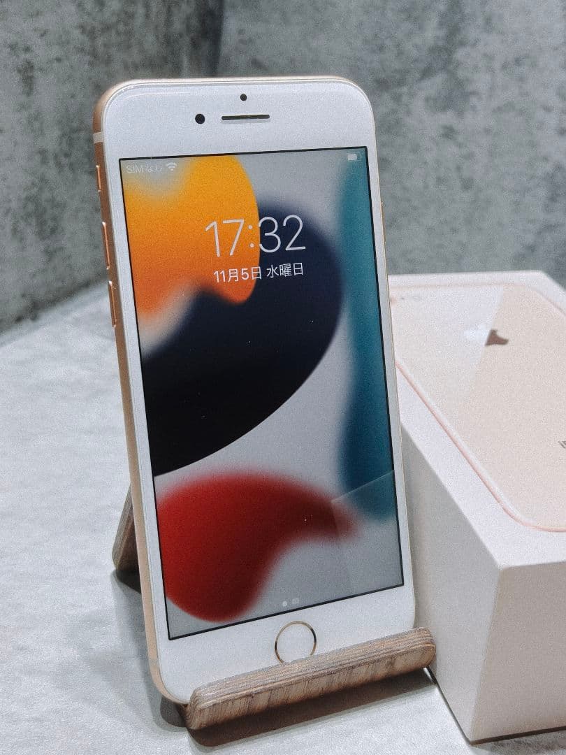 iPhone8 64GB SIMロック解除済み