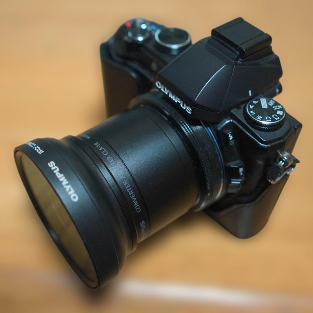 OLYMPUS STYLUS 1s 本体と付属品