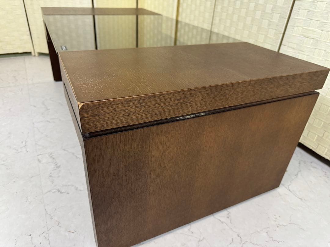 高級ブランド　カリモクローテーブル