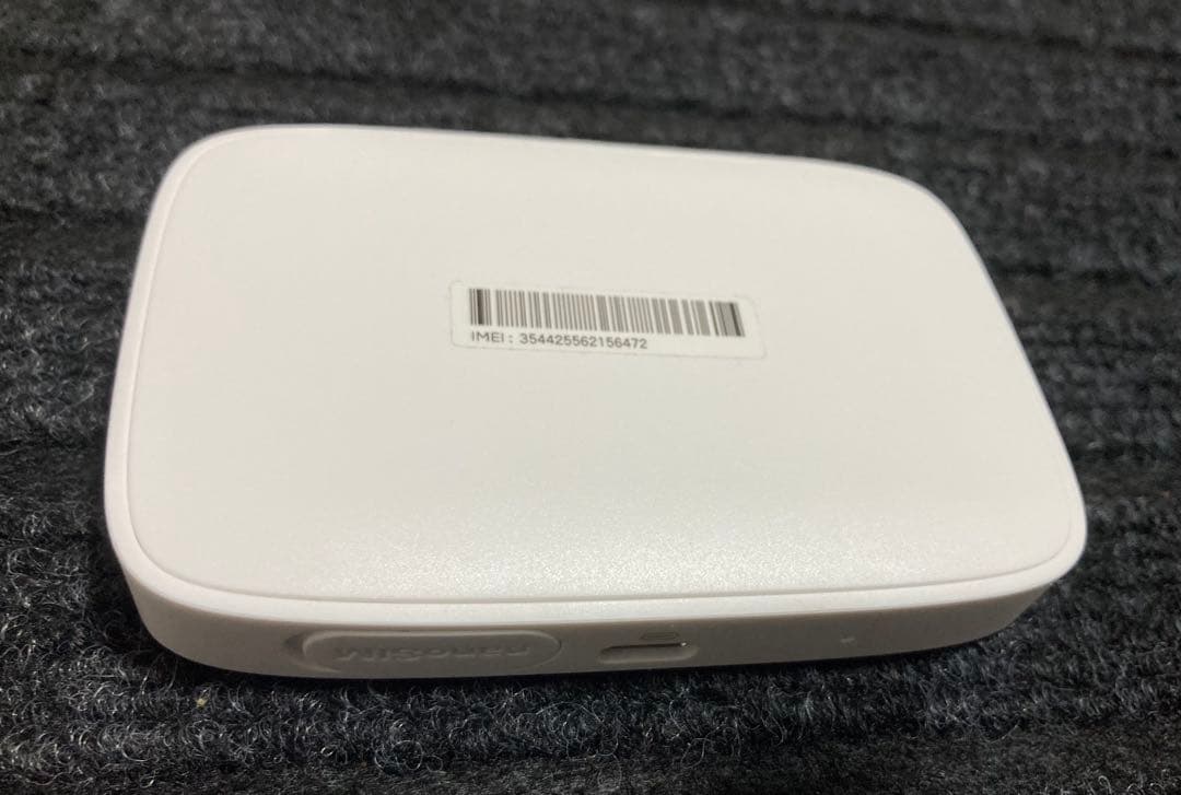 楽天　pocket Platinum Pocket wi-fi 新品未使用