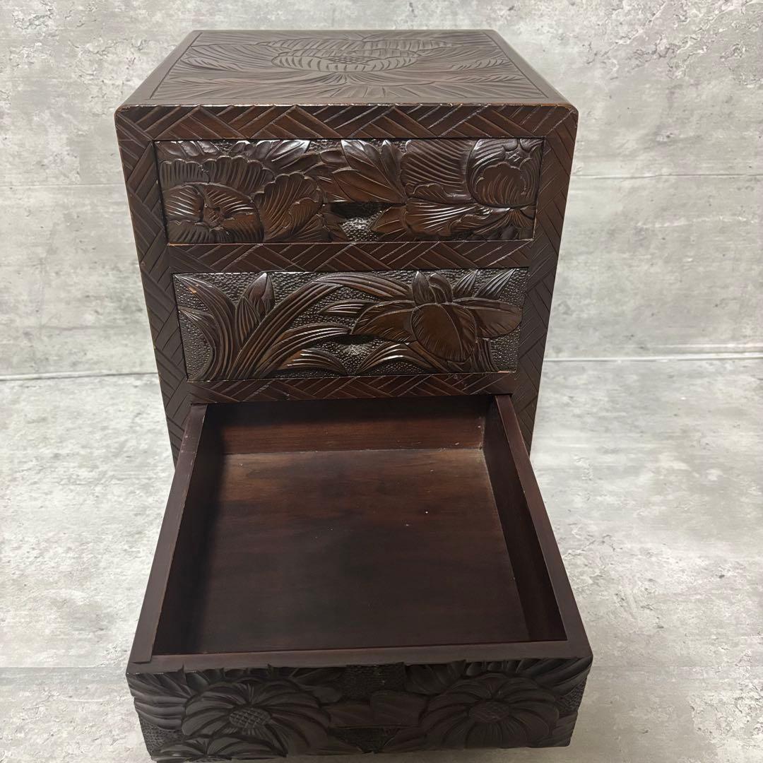 日光彫　軽井沢彫　小箪笥　引き出し　3段　伝統工芸　和家具　牡丹　菊　椿　水仙