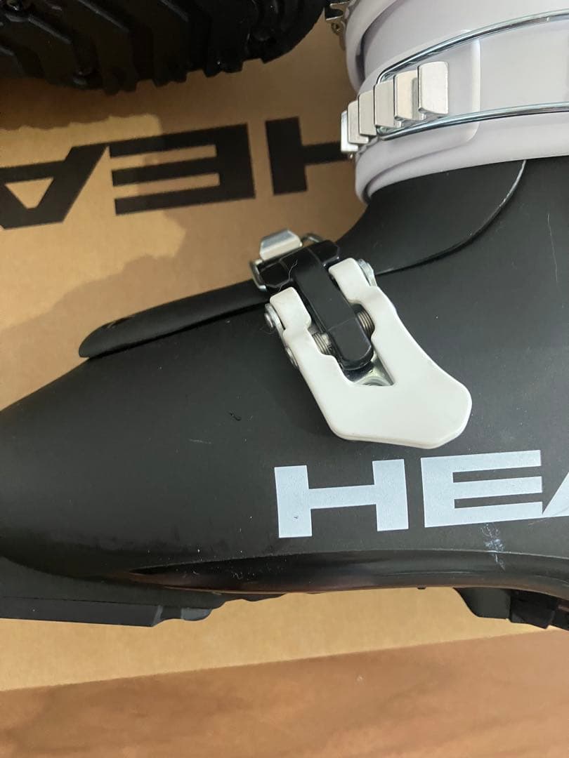 HEAD ジュニアスキーブーツ　ブラック×ホワイト　サイズ24.5