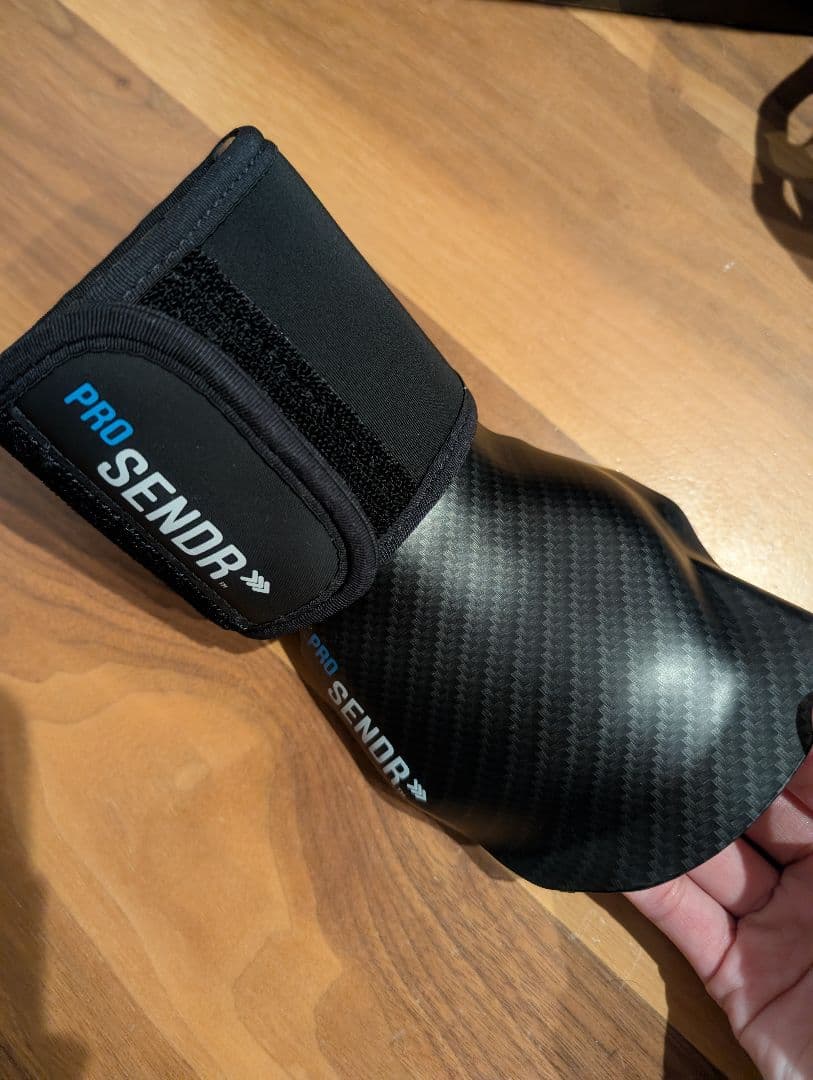 プロセンダー　PROSENDER