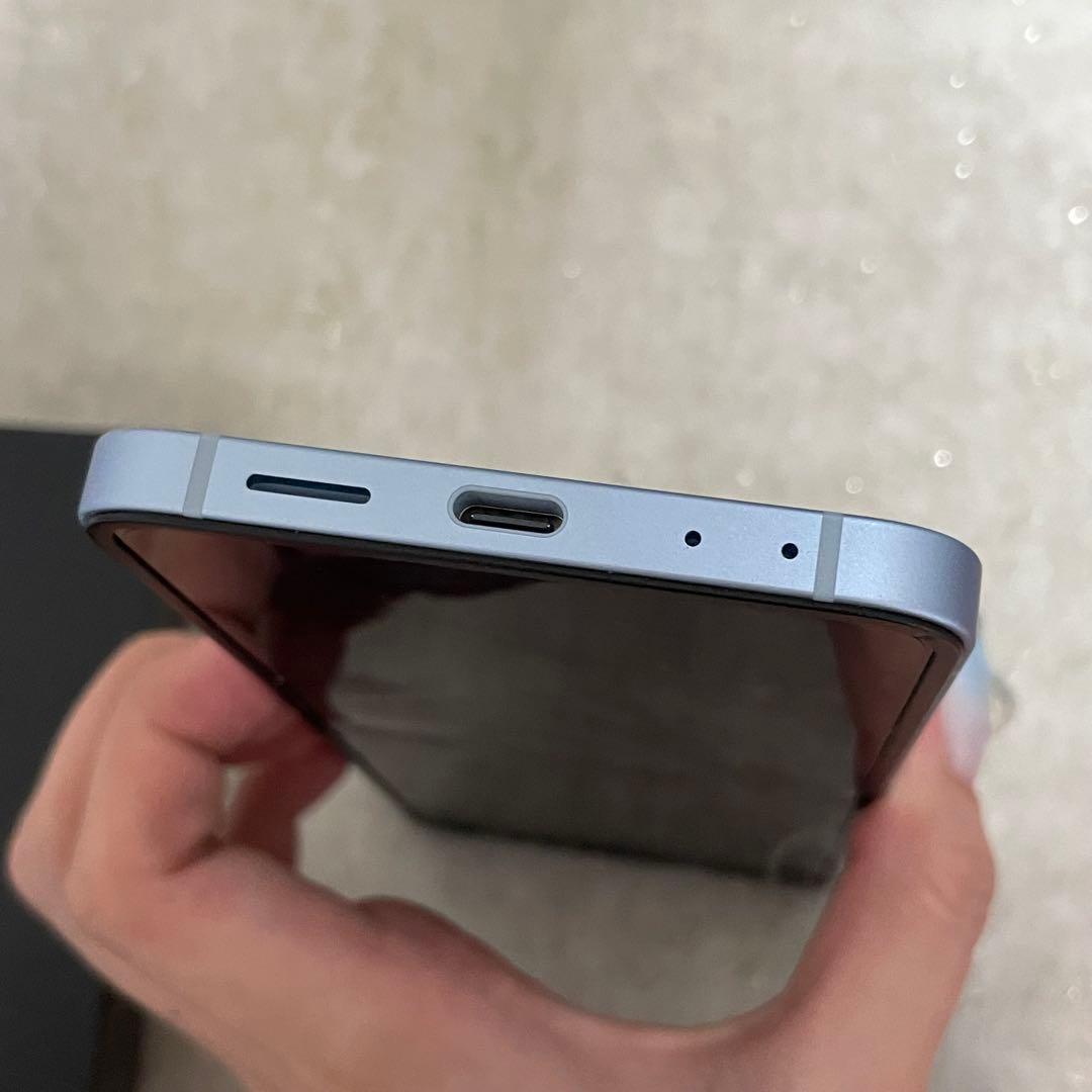 Samsung Galaxy Z Flip6 本体