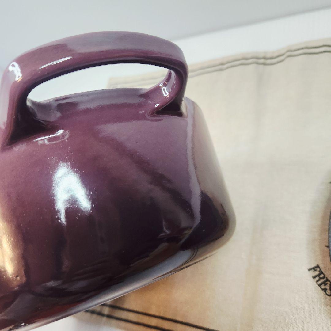 ルクルーゼ ココット ロンド 18cm フィグ ゴールドツマミ