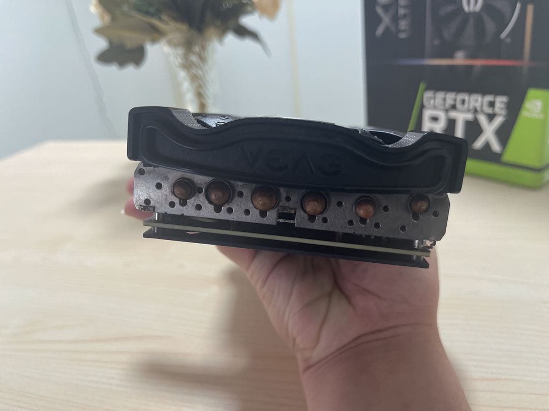 グラフィックボード・グラボ・ビデオカード GeForce RTX 3070 Ti XC3 Ultra